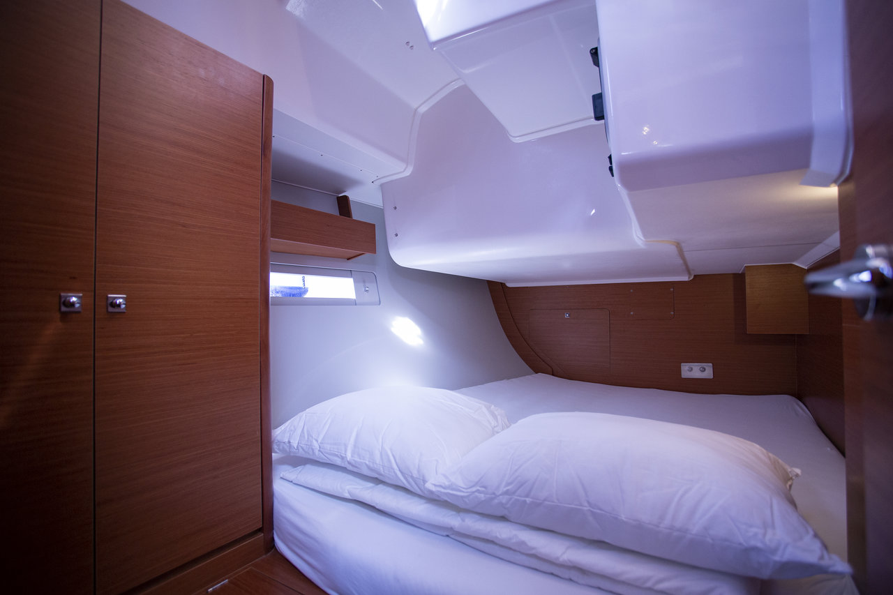 Dufour 412 GL — photo 21