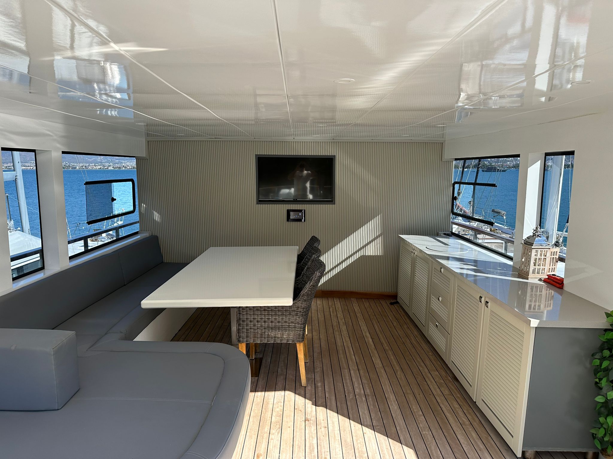 Albatros Explorer — photo 13