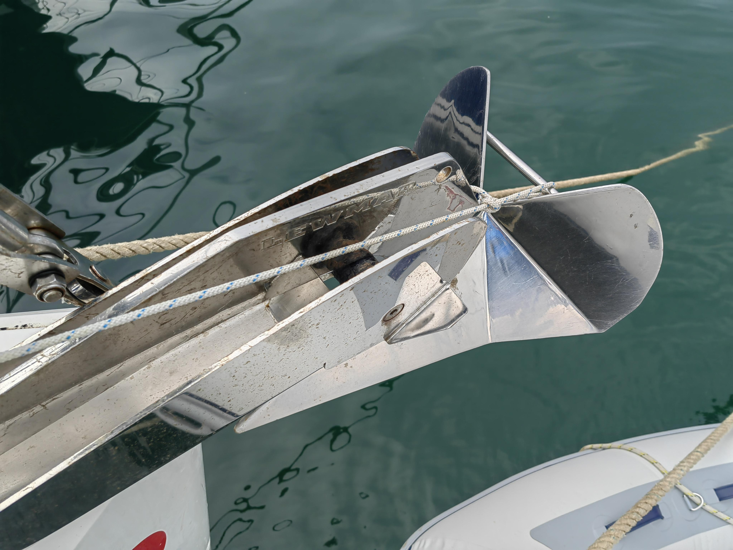Sun Odyssey 389 — photo 17