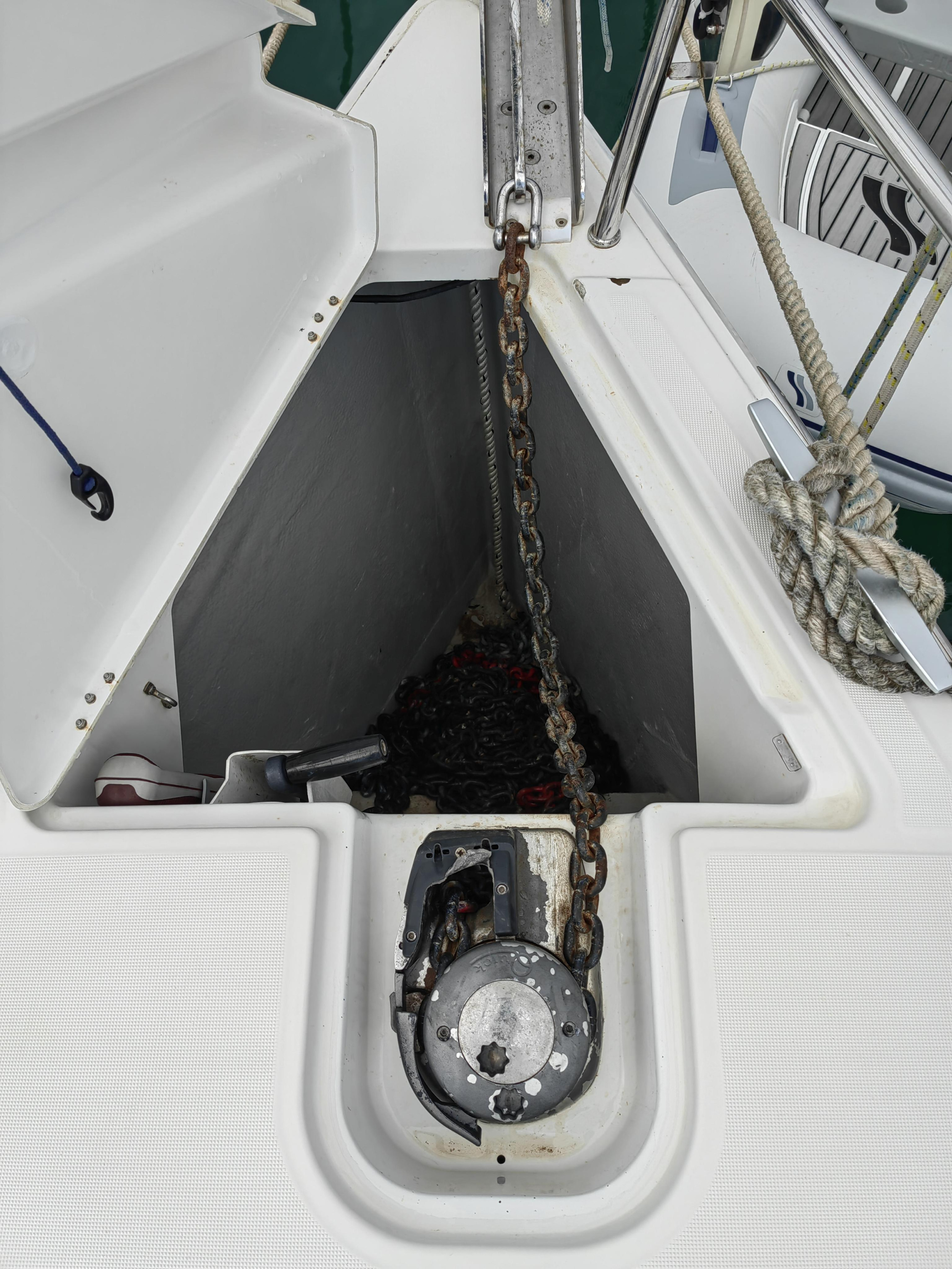 Sun Odyssey 389 — photo 18