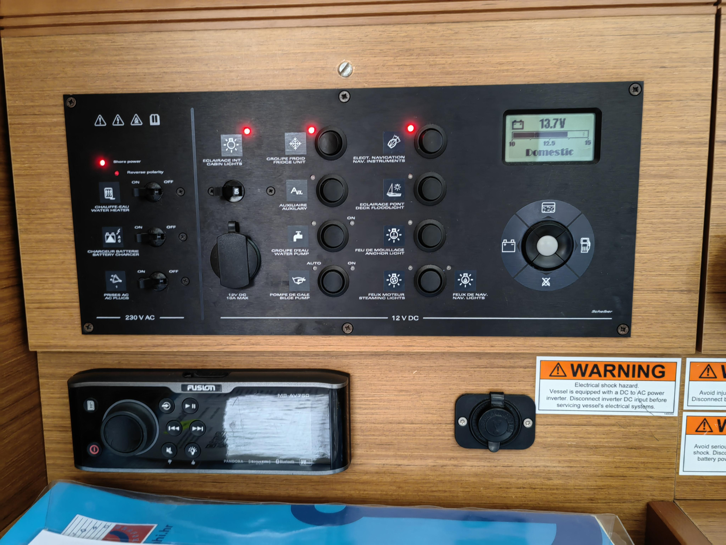 Sun Odyssey 389 — photo 13
