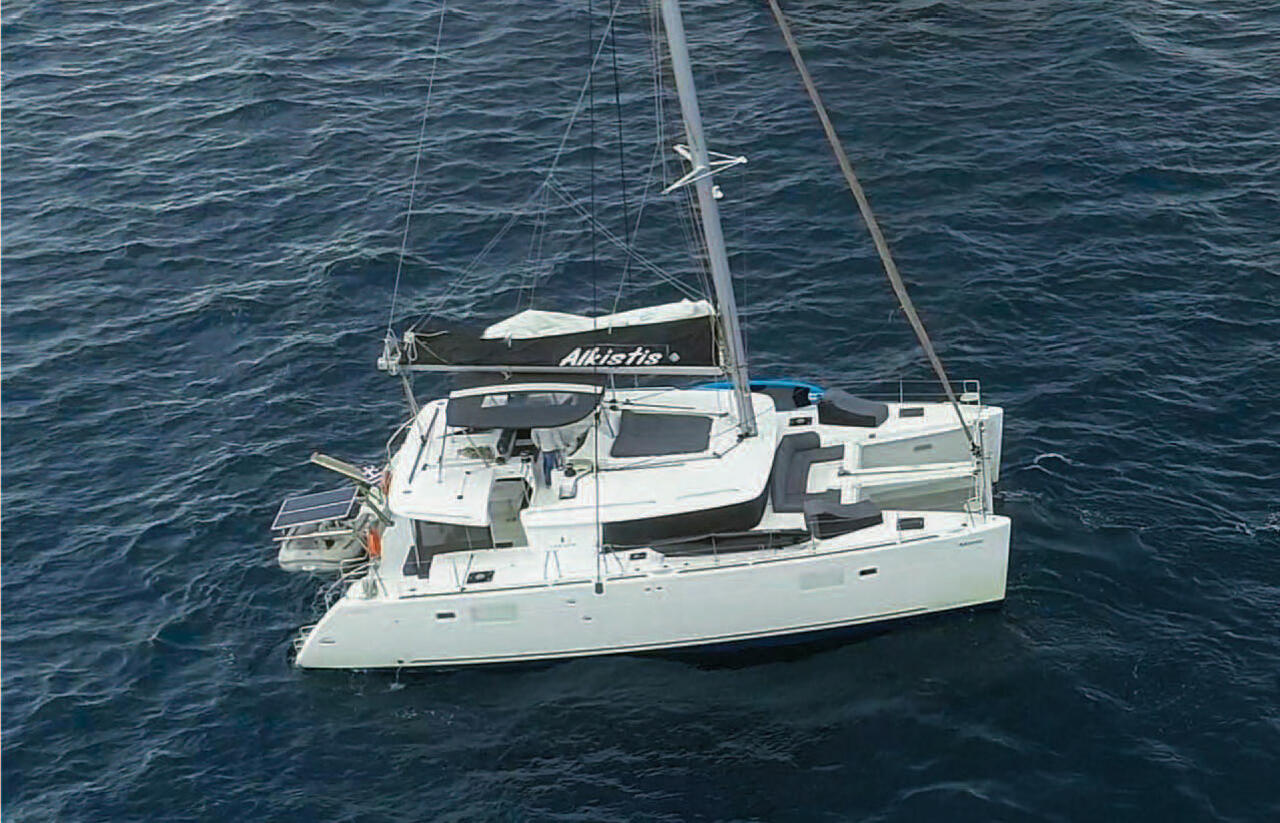 Lagoon 450 F - 4 + 2 cab. — photo 1