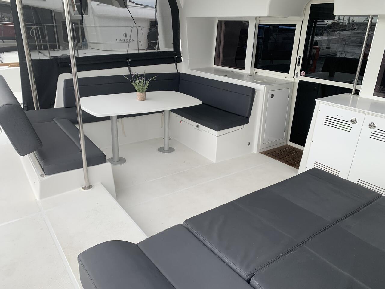 Lagoon 450 F - 4 + 2 cab. — photo 10