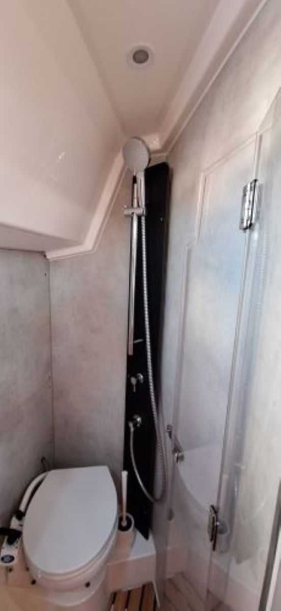 Bavaria C38 — photo 15