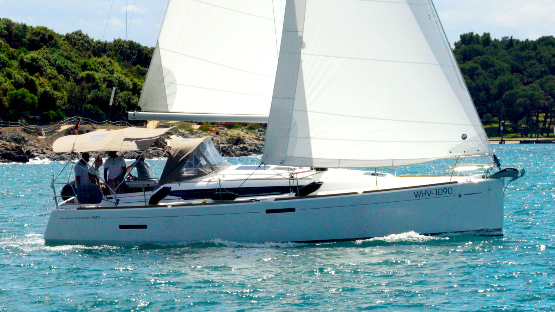Sun Odyssey 389 — photo 1