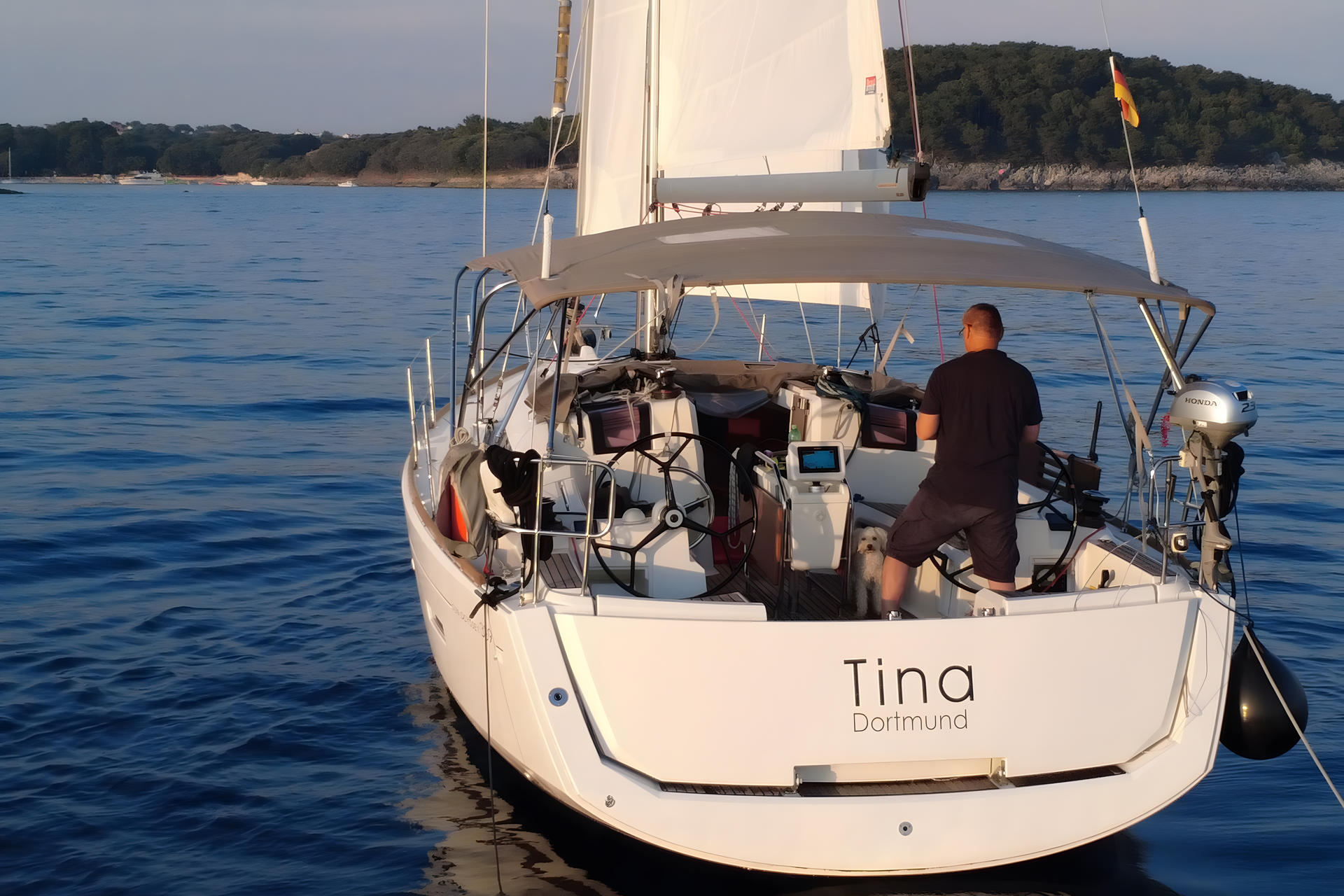 Sun Odyssey 389 — photo 12