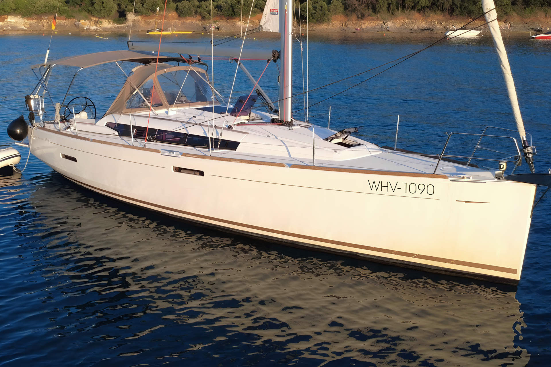 Sun Odyssey 389 — photo 15