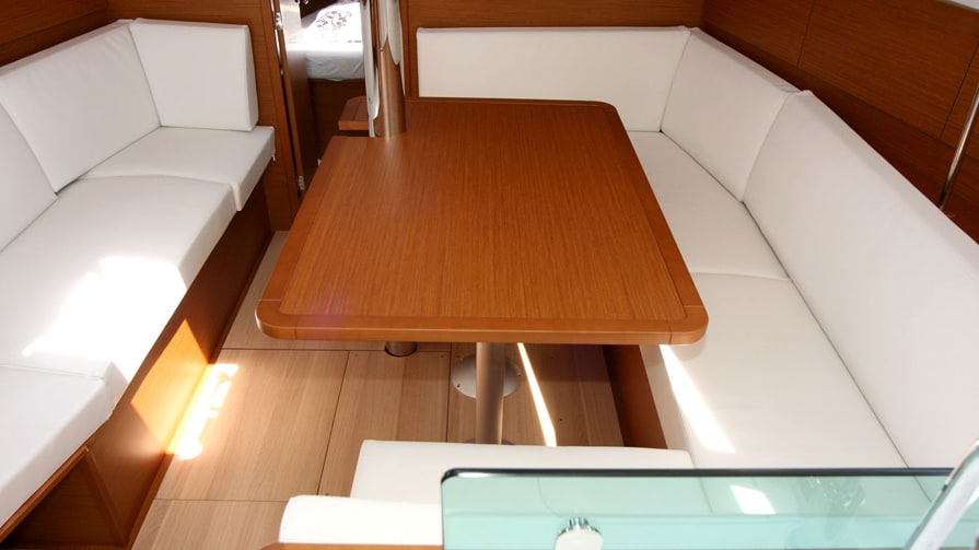 Sun Odyssey 389 — photo 14