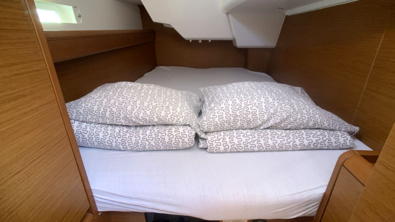 Sun Odyssey 389 — photo 16