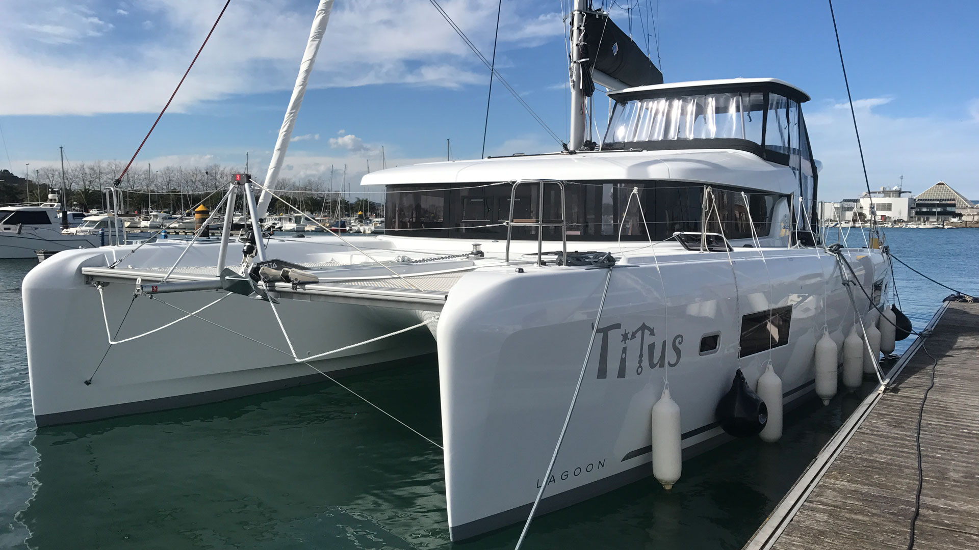 Lagoon 42 OW - 3 + 1 cab. — photo 17