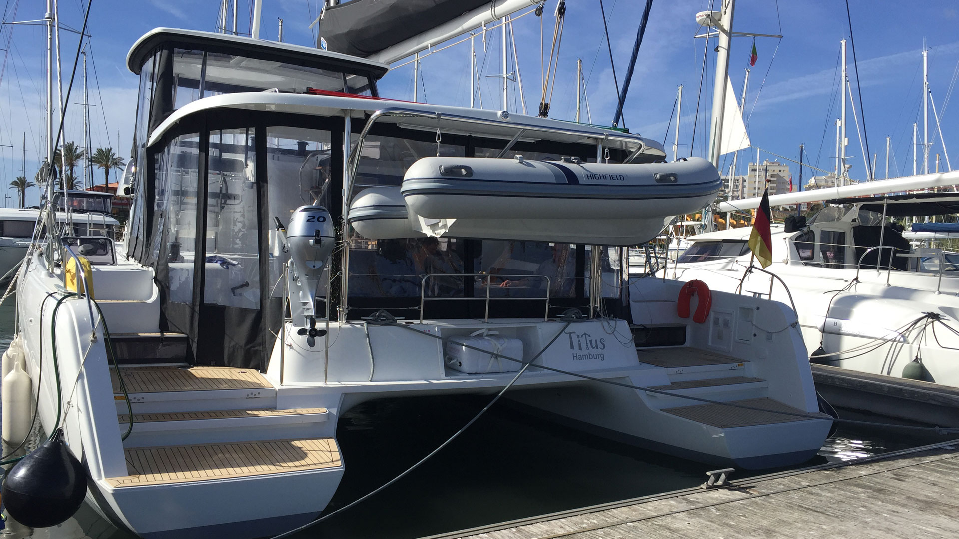 Lagoon 42 OW - 3 + 1 cab. — photo 18