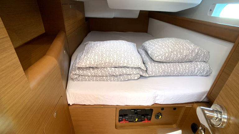 Sun Odyssey 479 - 4 cab. — photo 20