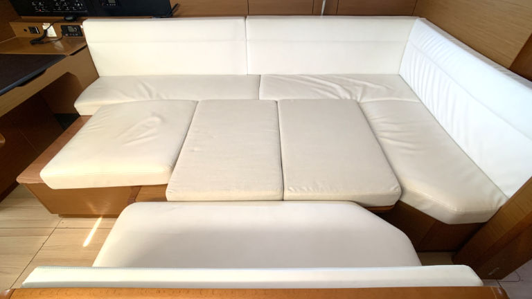 Sun Odyssey 519 - 5 + 1 cab. — photo 16