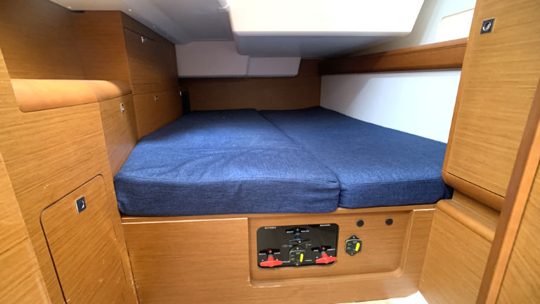 Sun Odyssey 519 - 5 + 1 cab. — photo 22