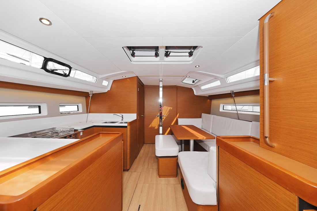 Sun Odyssey 440 - 4 cab. — photo 14
