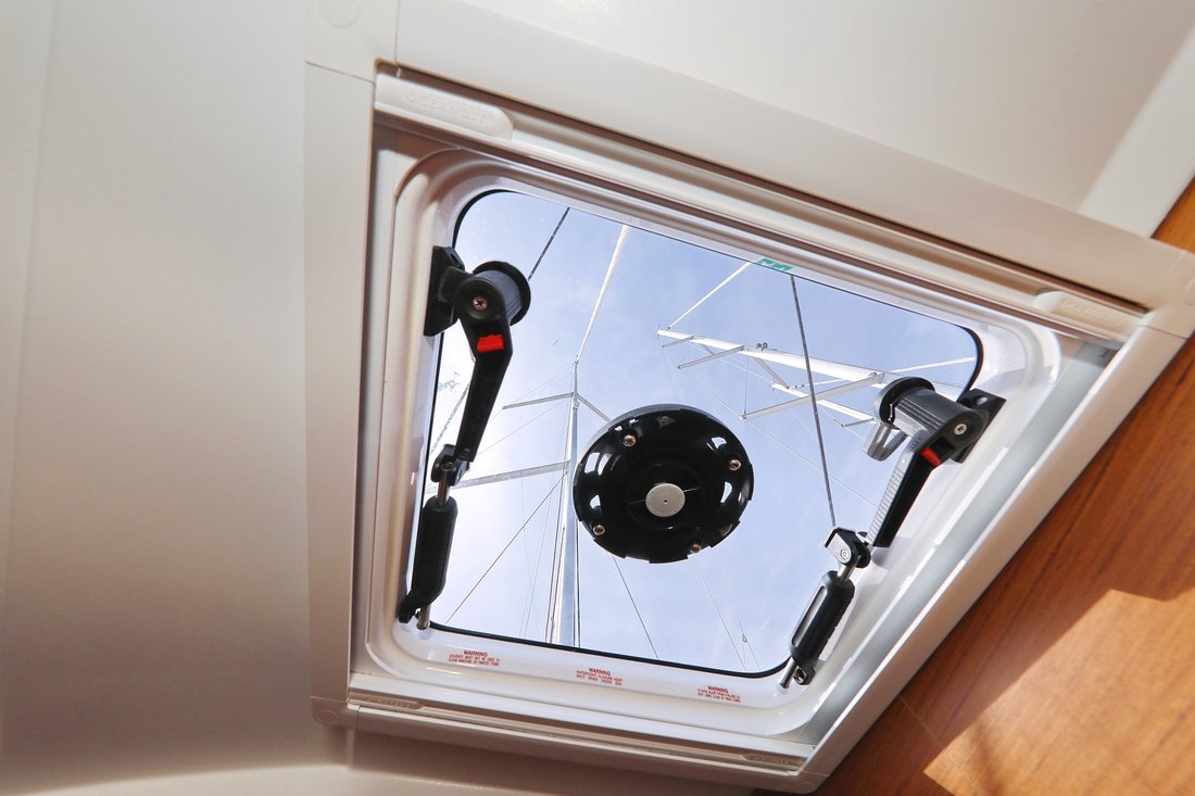 Sun Odyssey 440 - 4 cab. — photo 32