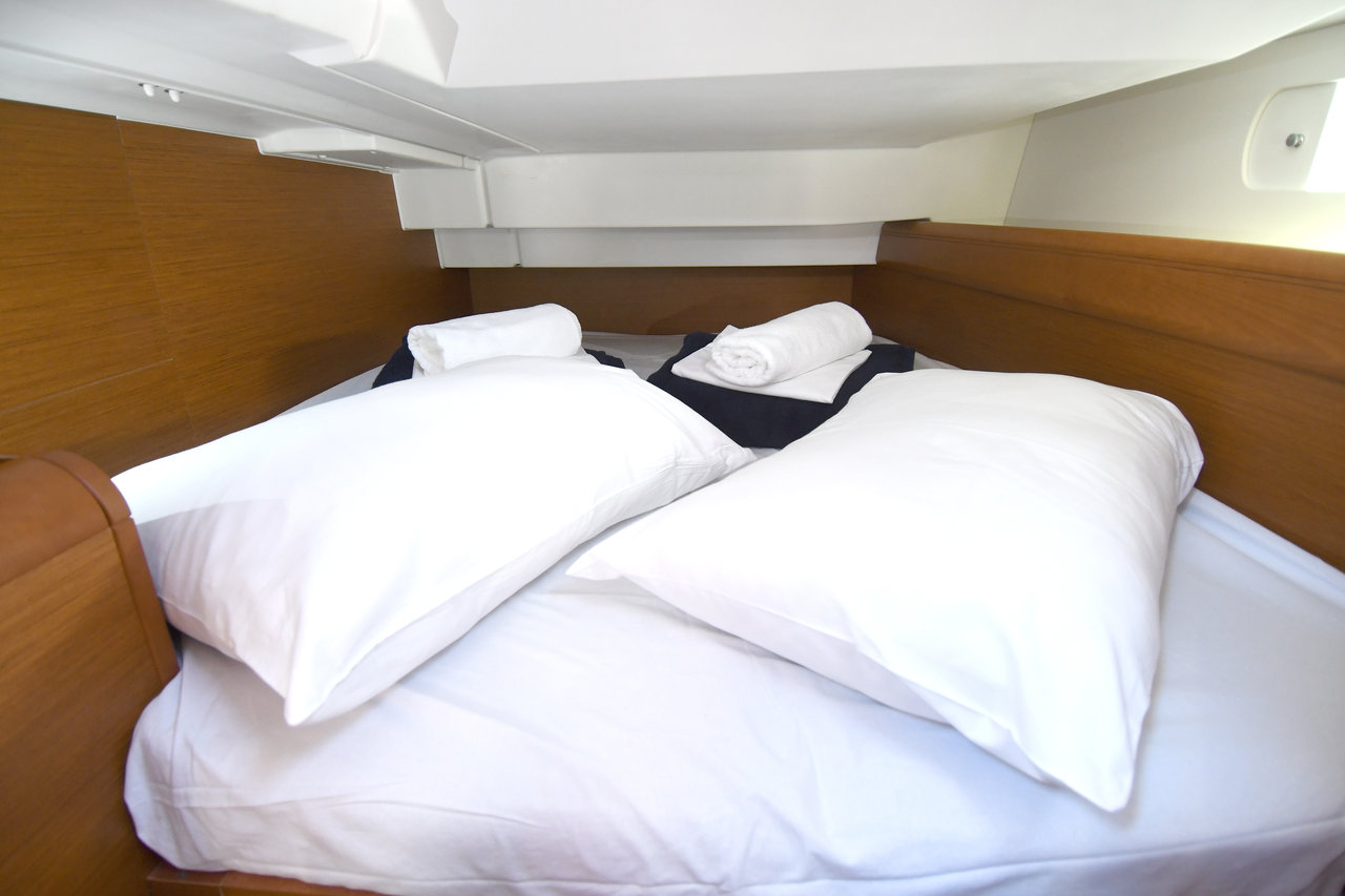 Sun Odyssey 419 - 3 cab. — photo 11