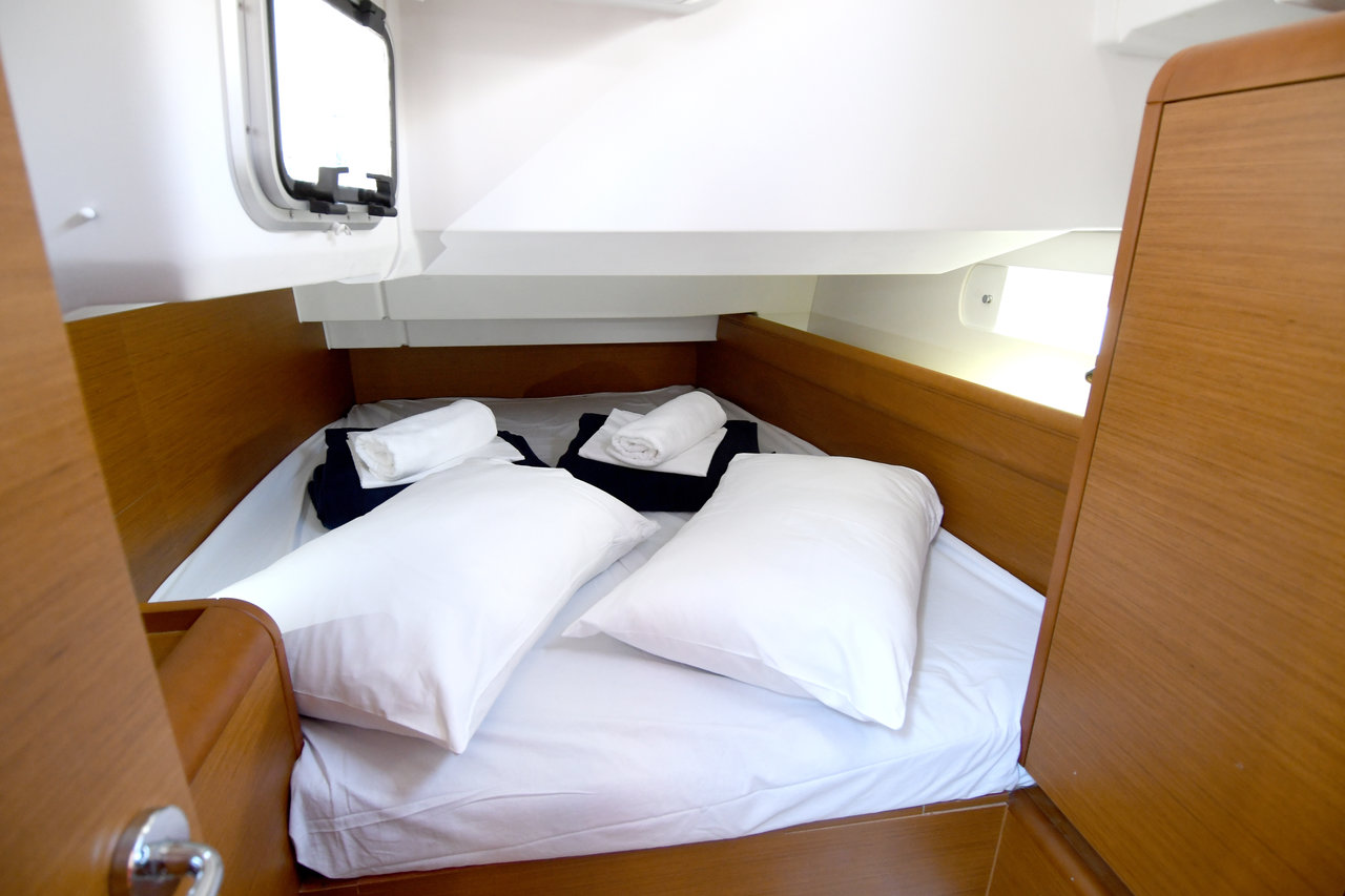 Sun Odyssey 419 - 3 cab. — photo 12