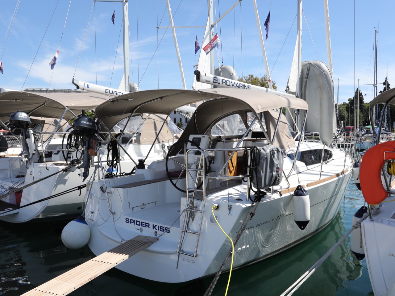 Sun Odyssey 319 - 2 cab. — photo 3
