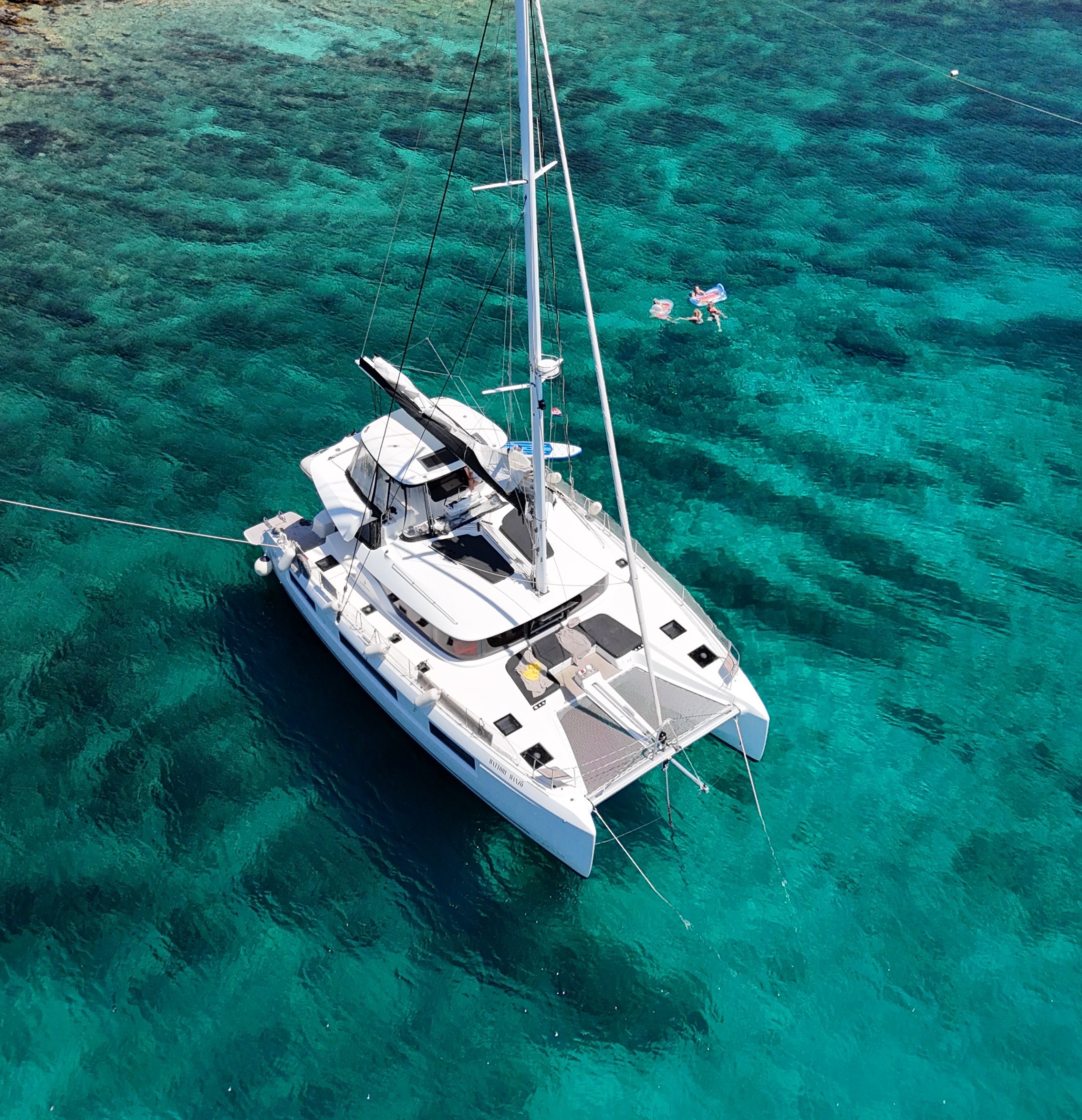 Lagoon 51 - 6 + 1 cab. — photo 1