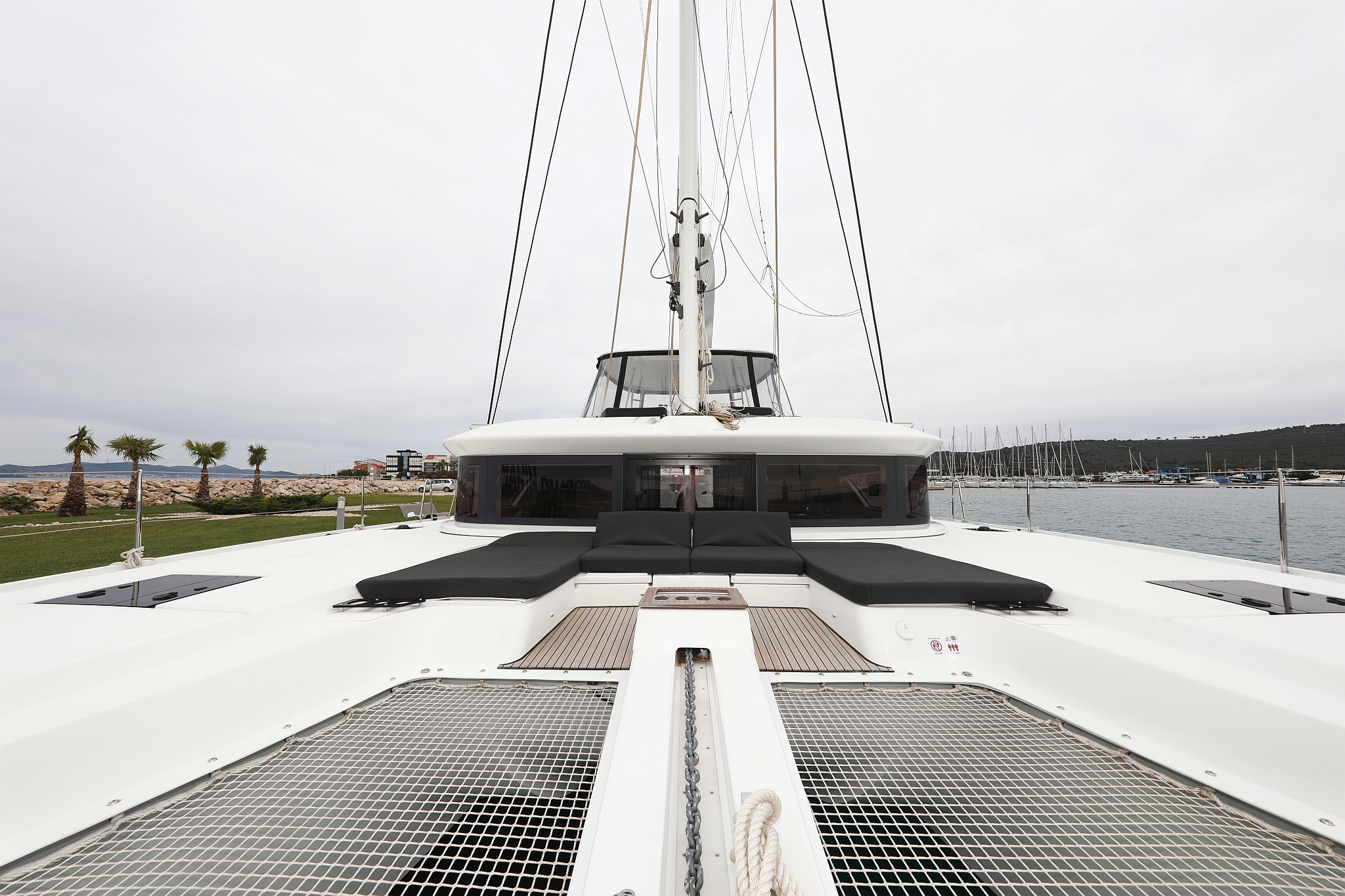 Lagoon 51 - 6 + 1 cab. — photo 16