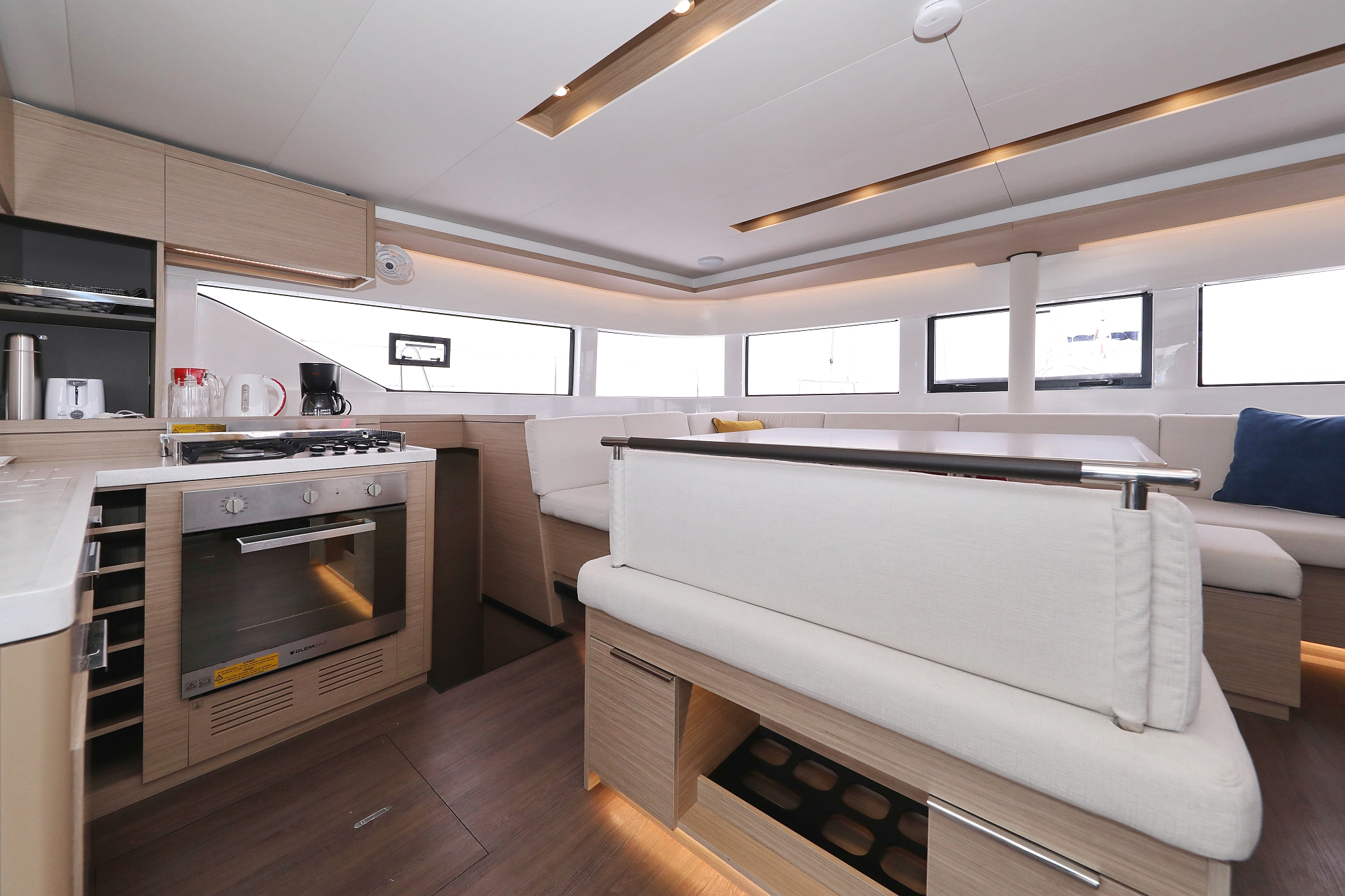 Lagoon 51 - 6 + 1 cab. — photo 40