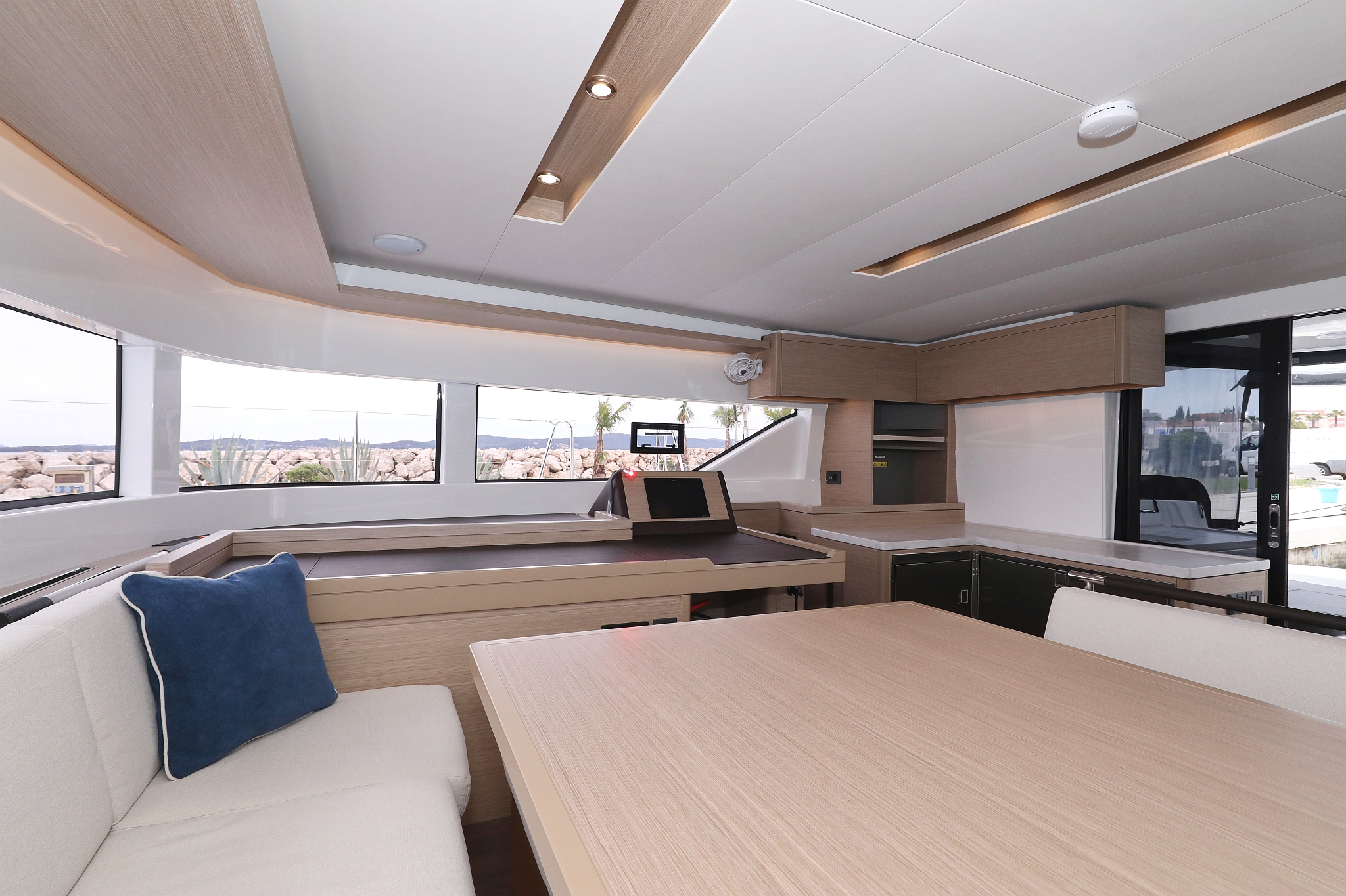 Lagoon 51 - 6 + 1 cab. — photo 48