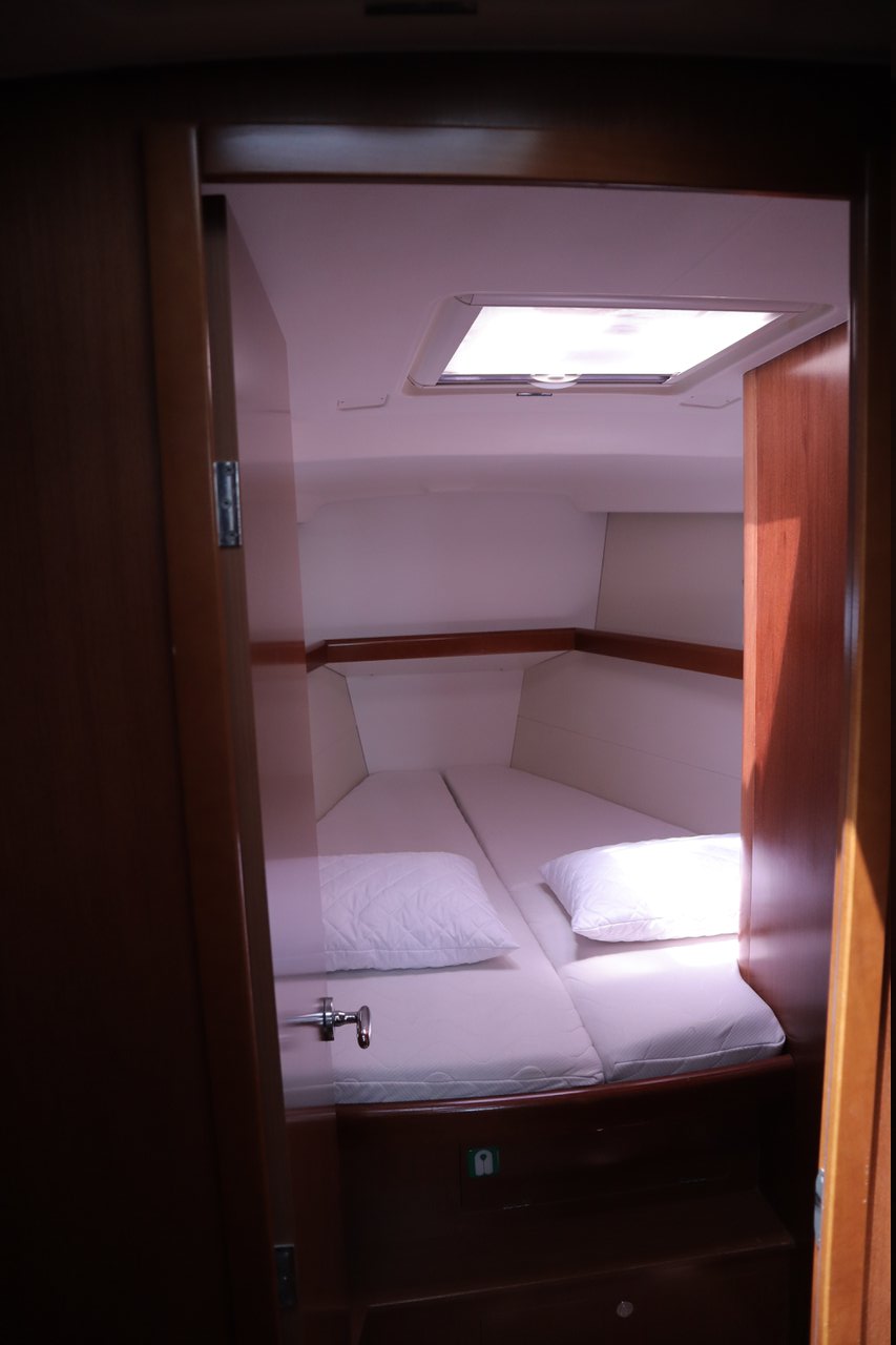 Oceanis 43 — photo 9
