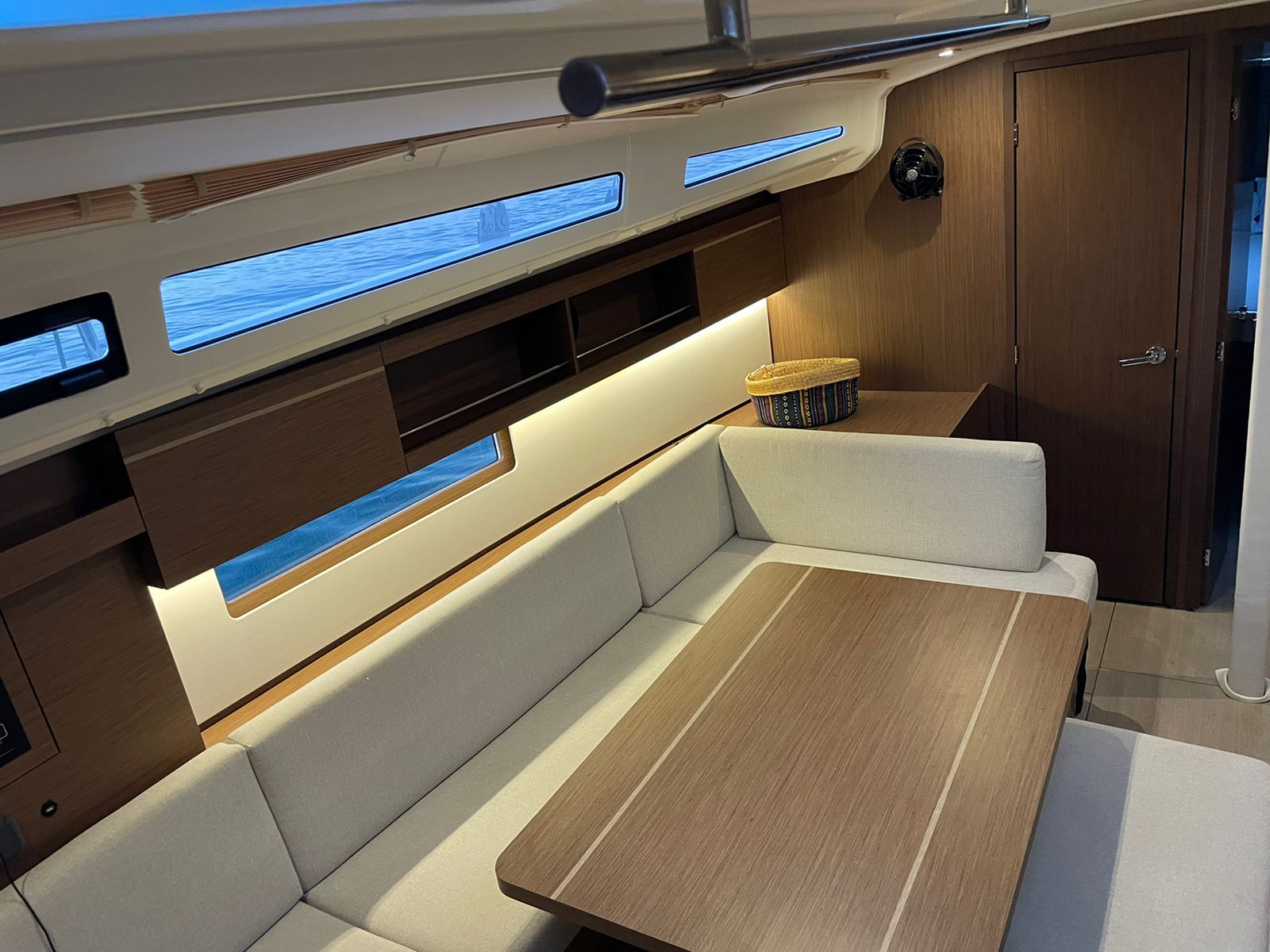 Oceanis 40.1 — photo 8