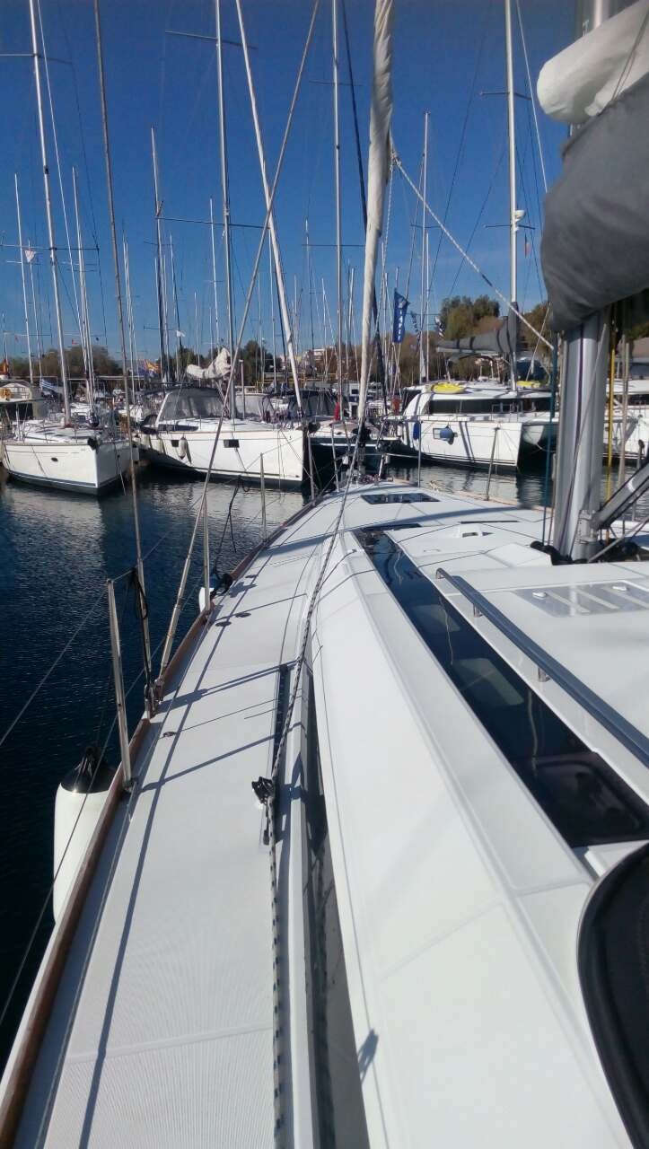 Oceanis 55 - 5 + 1 cab. — photo 3