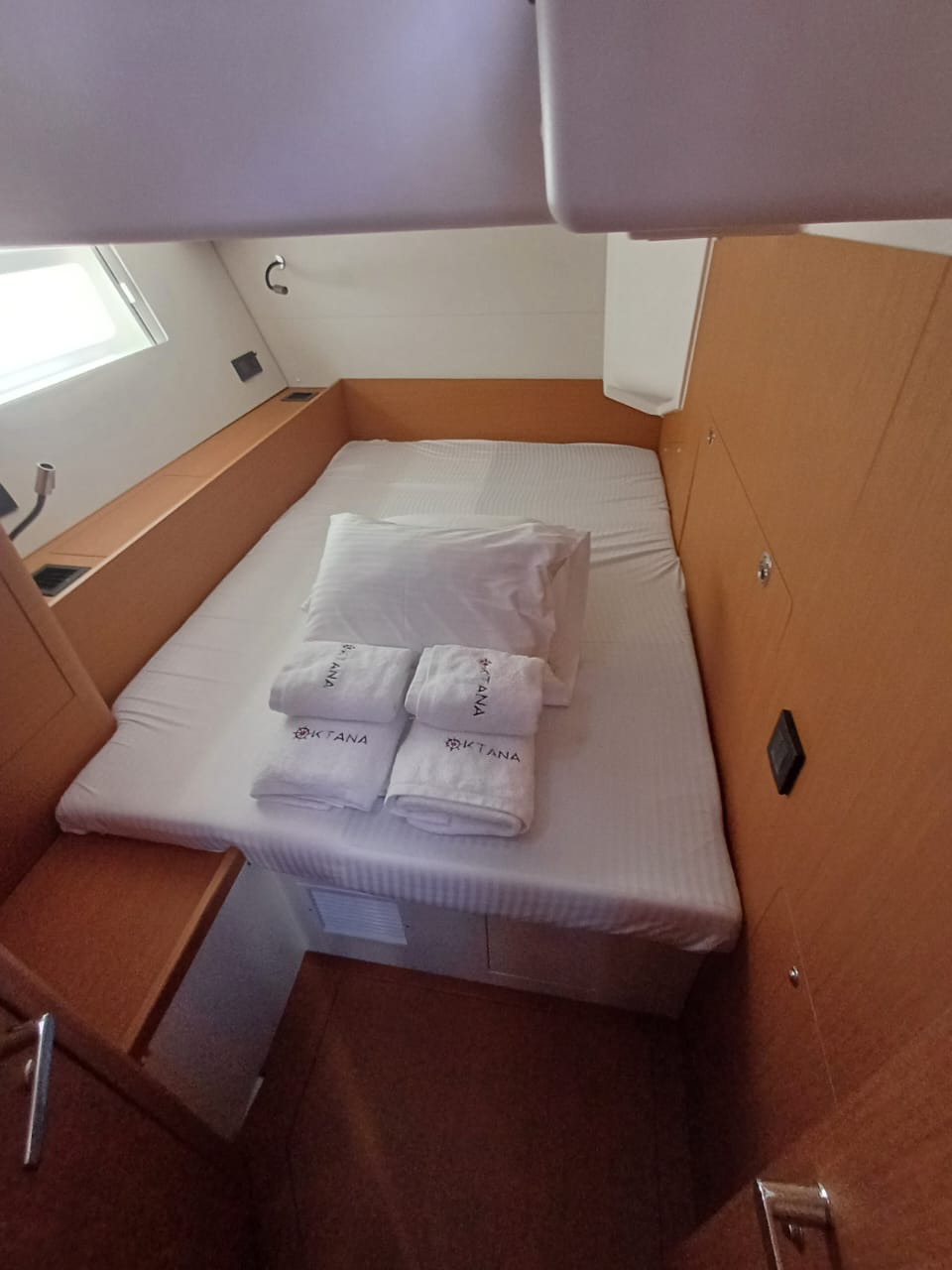 Fountaine Pajot Isla 40 - 4 + 1 cab. — photo 12