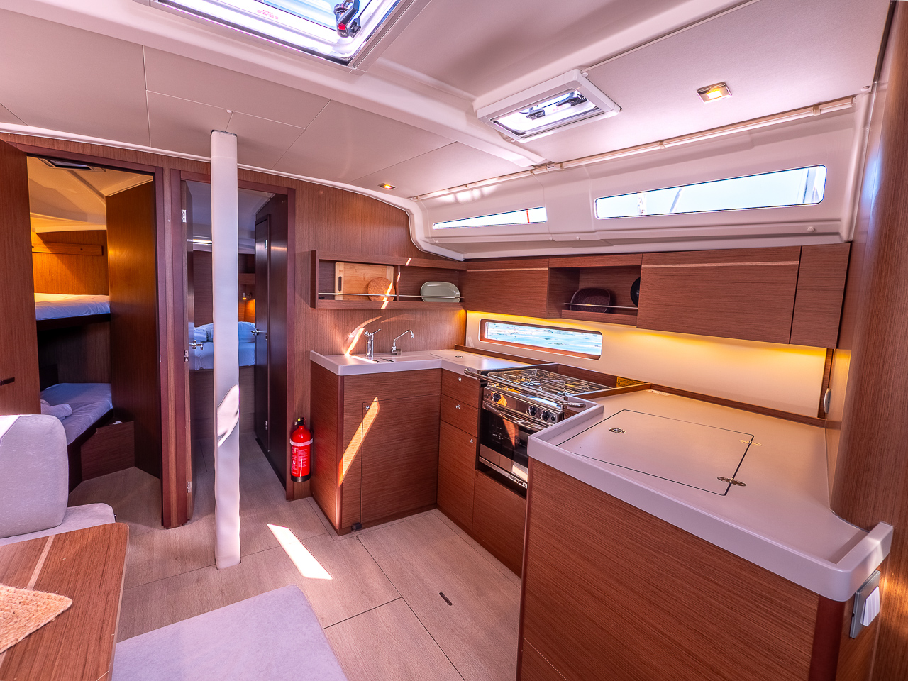 Oceanis 40.1 — photo 12