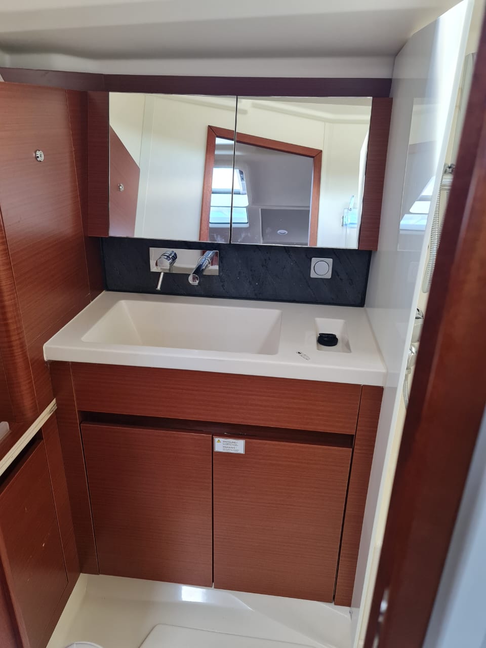 Hanse 418 - 3 cab. — photo 8