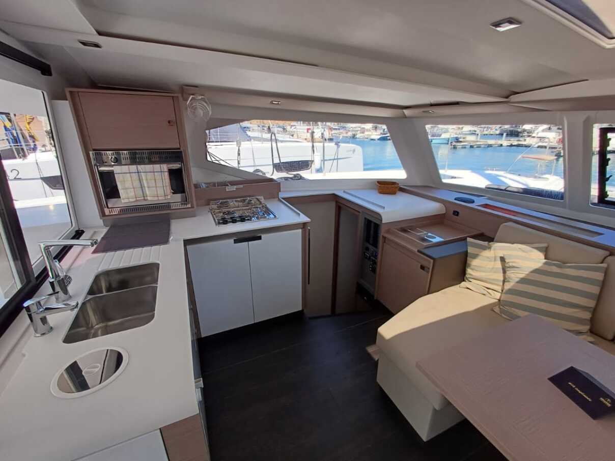Fountaine Pajot Isla 40 - 4 + 1 cab. — photo 6