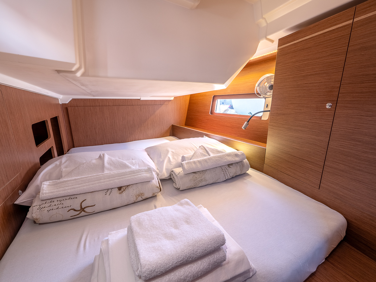 Oceanis 46.1 — photo 21