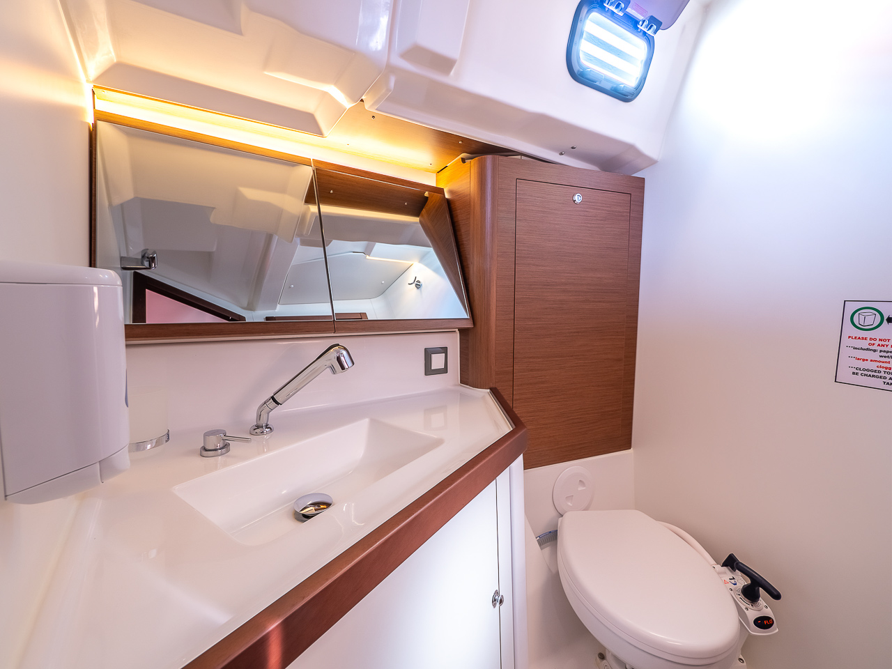 Oceanis 46.1 — photo 24
