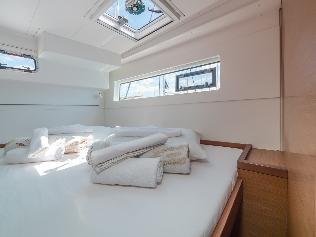 Lagoon 40 - 4 + 2 cab — photo 25