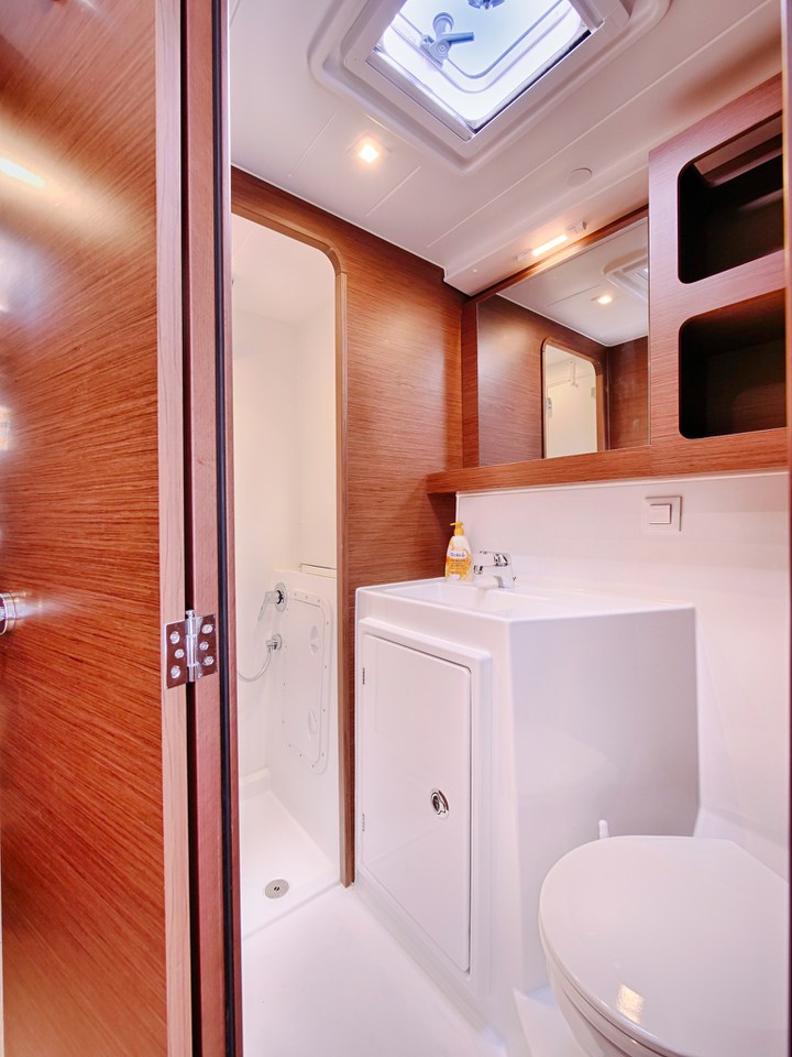 Lagoon 42 - 4 + 2 cab. — photo 28