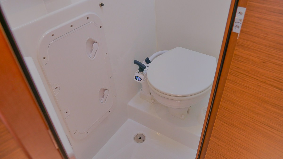 Lagoon 42 - 4 + 2 cab. — photo 29