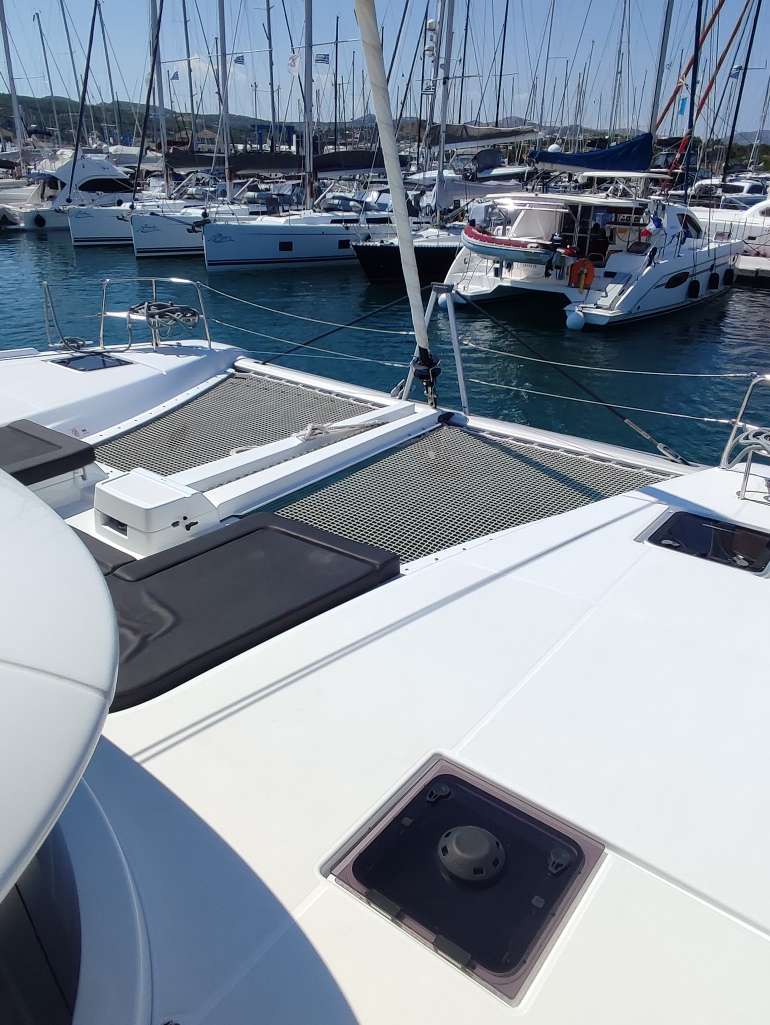 Lagoon 46 - 4 + 2 cab. — photo 4