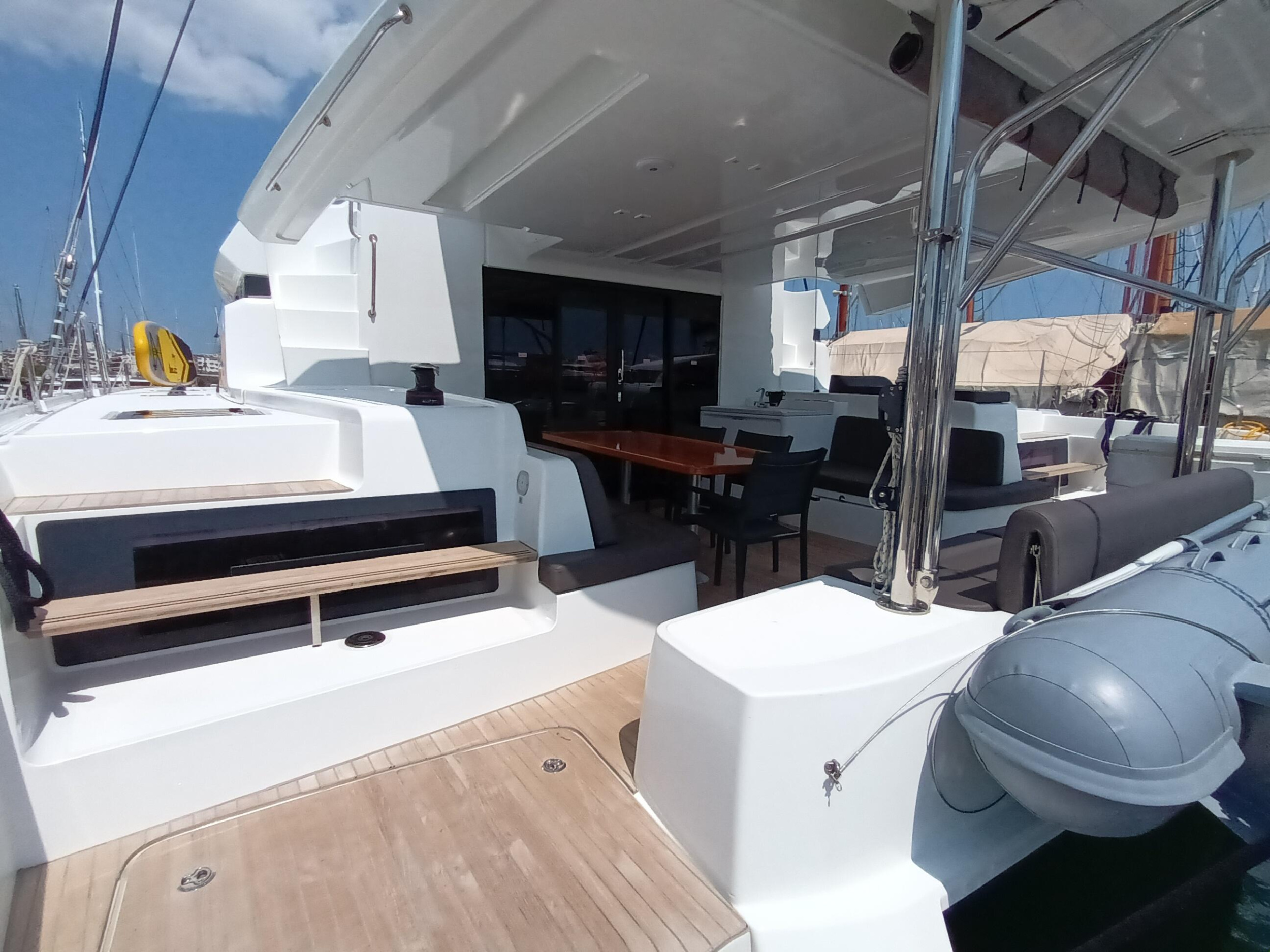 Lagoon 51 - 6 + 2 cab. — photo 8