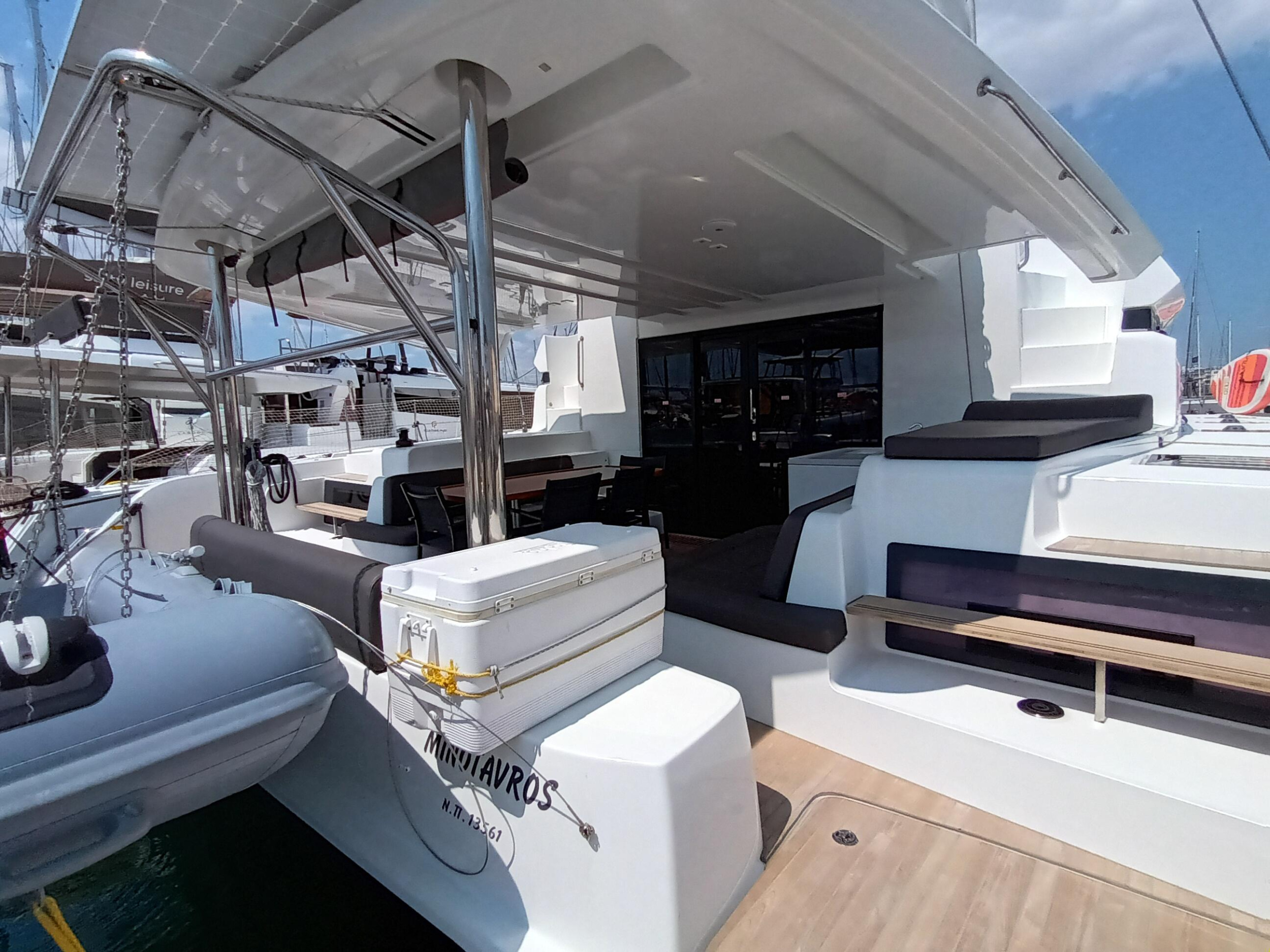 Lagoon 51 - 6 + 2 cab. — photo 13