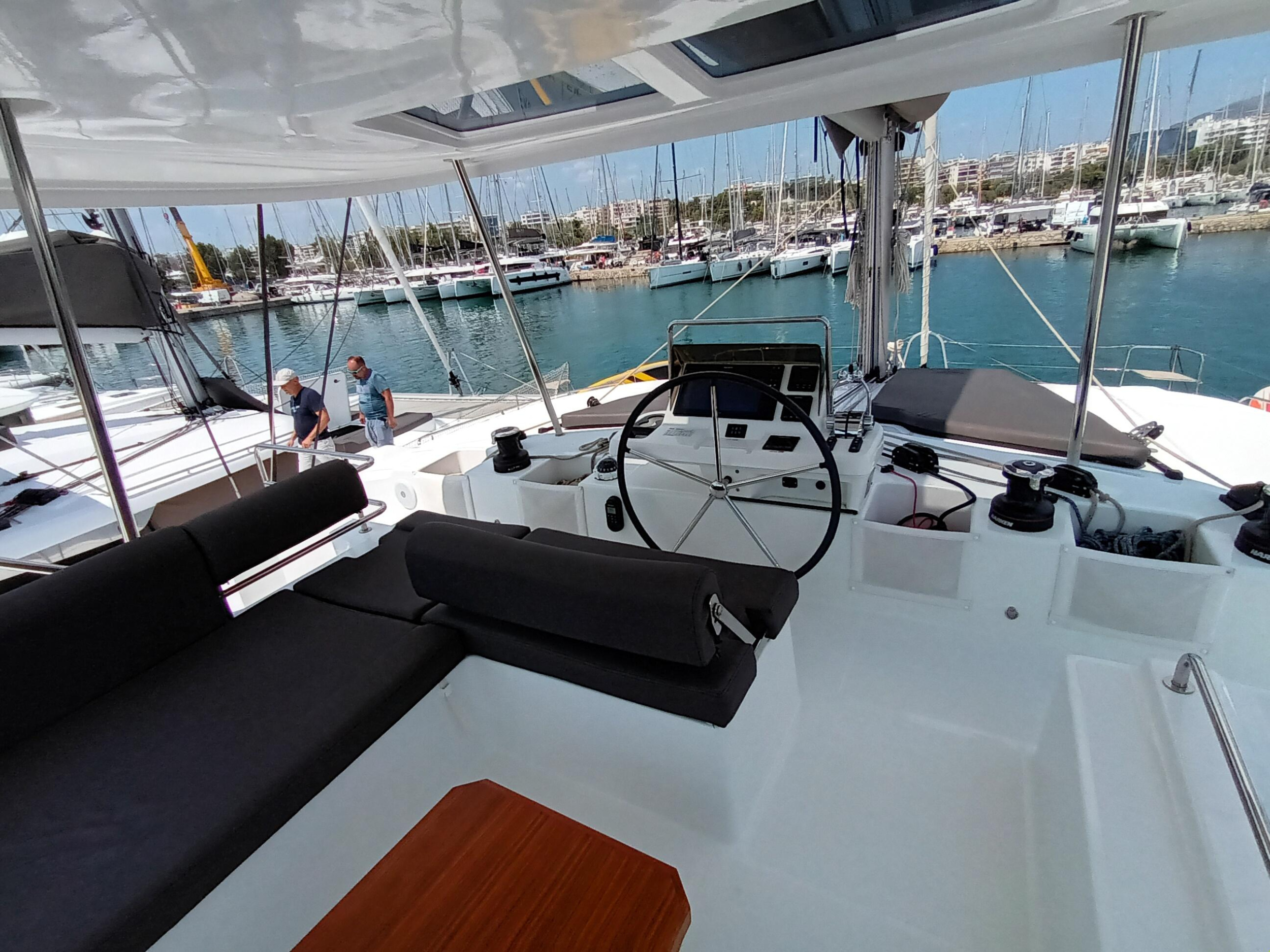 Lagoon 51 - 6 + 2 cab. — photo 17