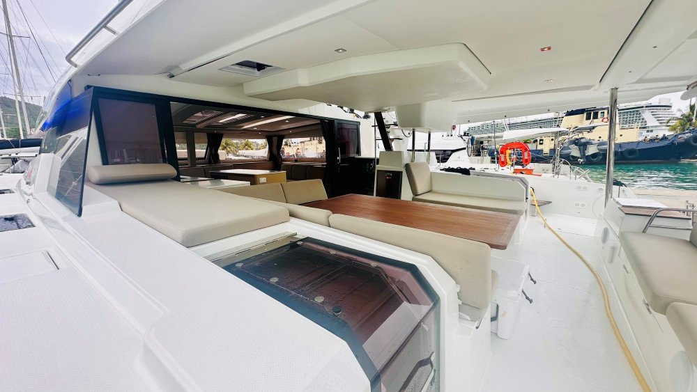 Fountaine Pajot Aura 51 - 5 + 1 cab. — photo 8