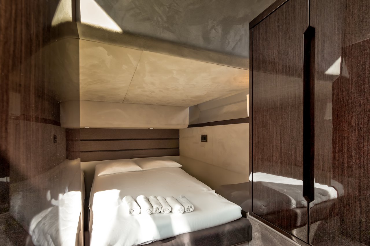 Galeon 420 Fly - 3 cab. — photo 26