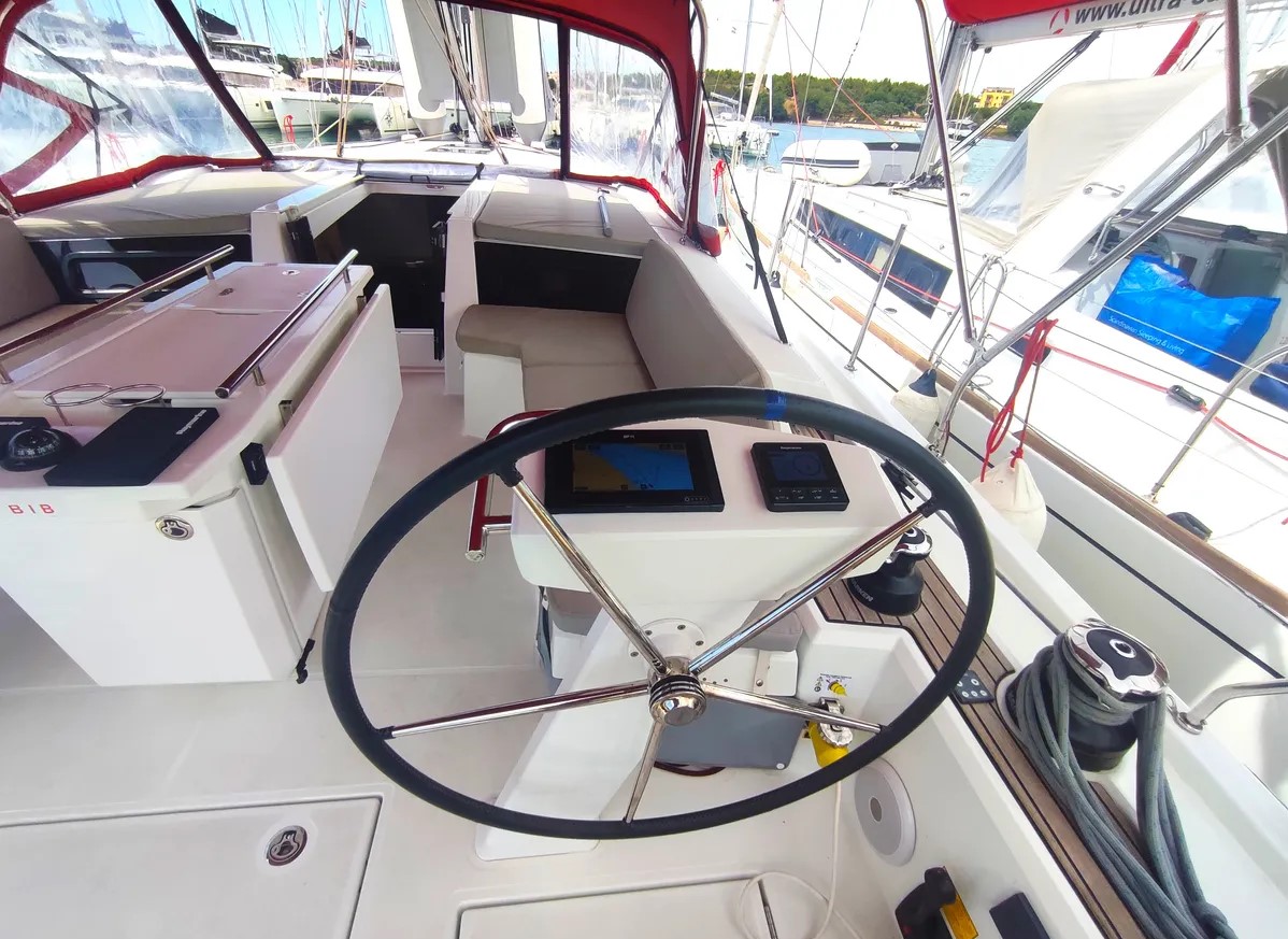 Oceanis 46.1 — photo 3