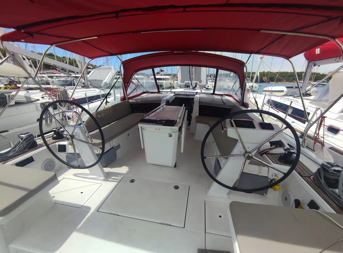 Oceanis 46.1 — photo 4