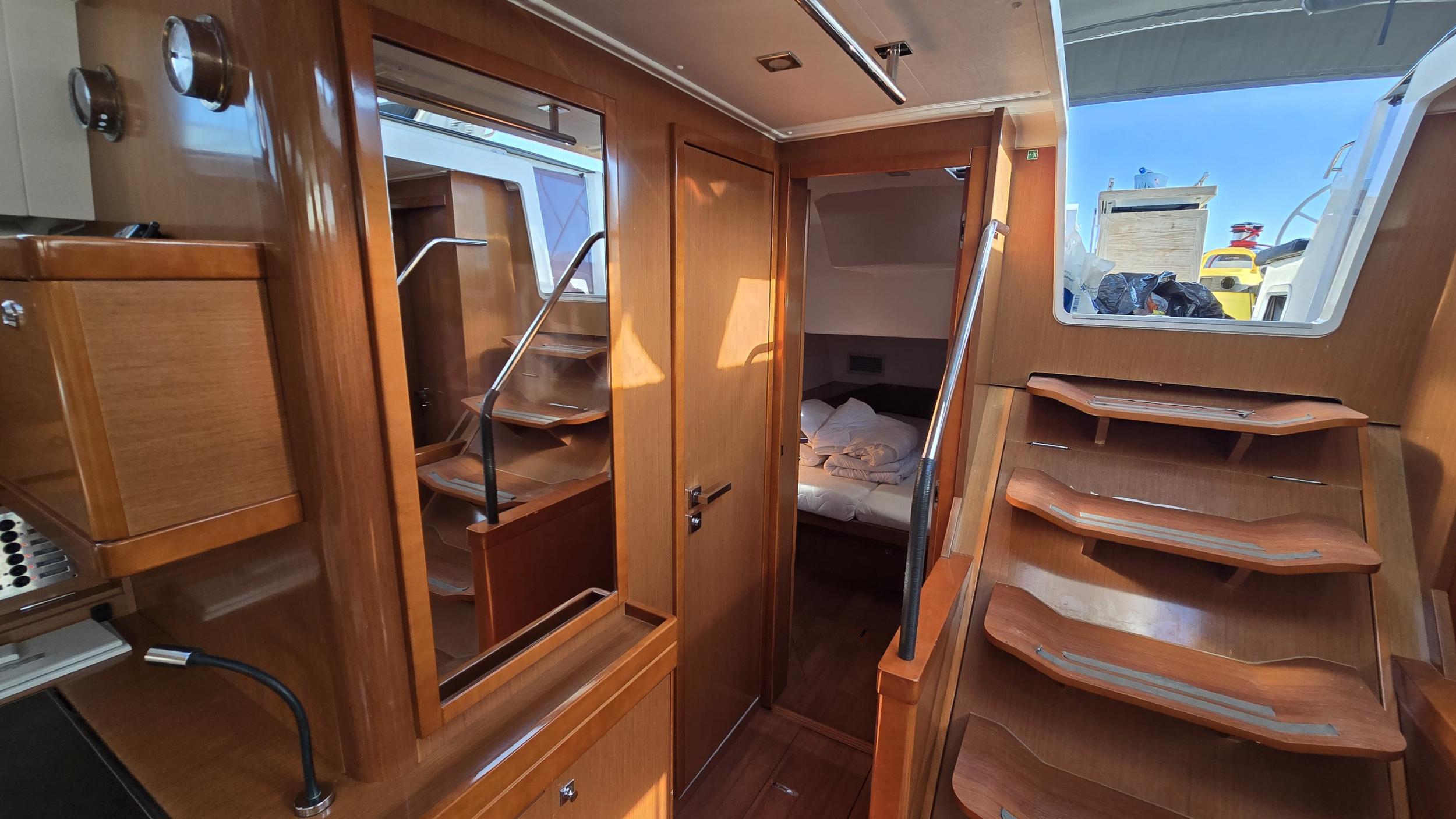 Oceanis 55 - 4 + 1 cab. — photo 15