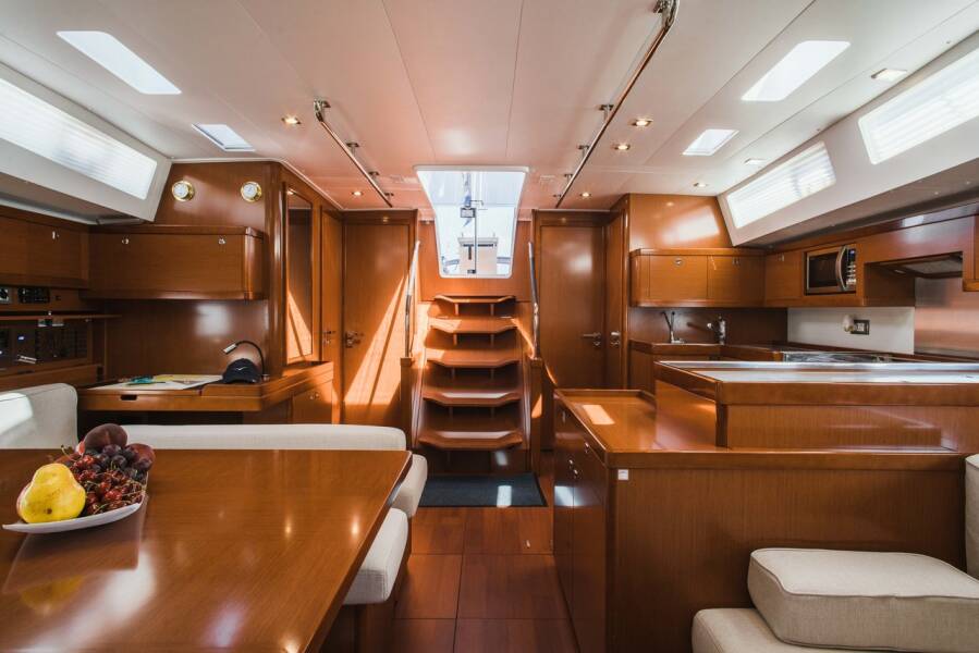 Oceanis 55 - 4 + 1 cab. — photo 17