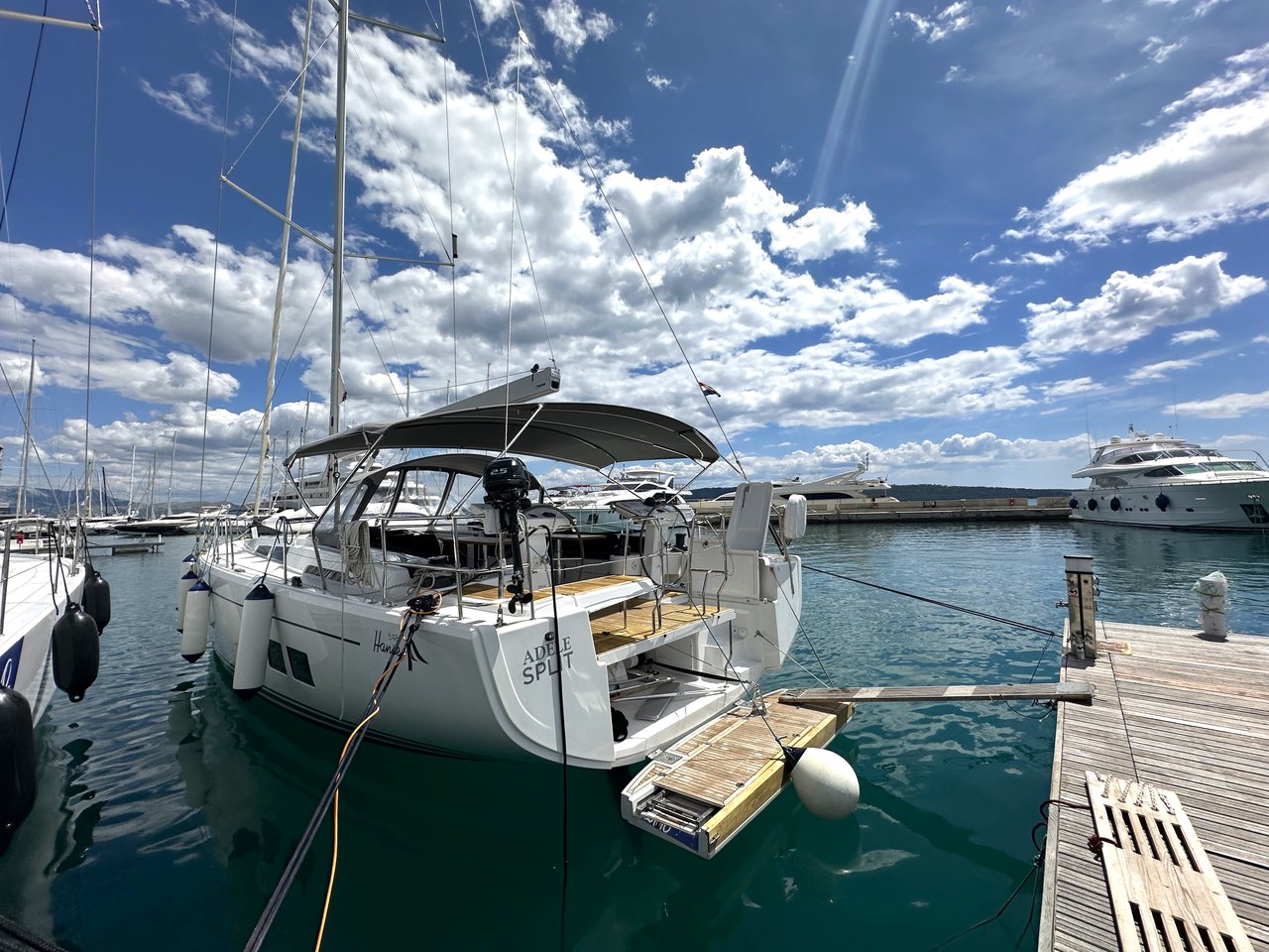 Hanse 548 - 5 + 1 cab. — photo 1